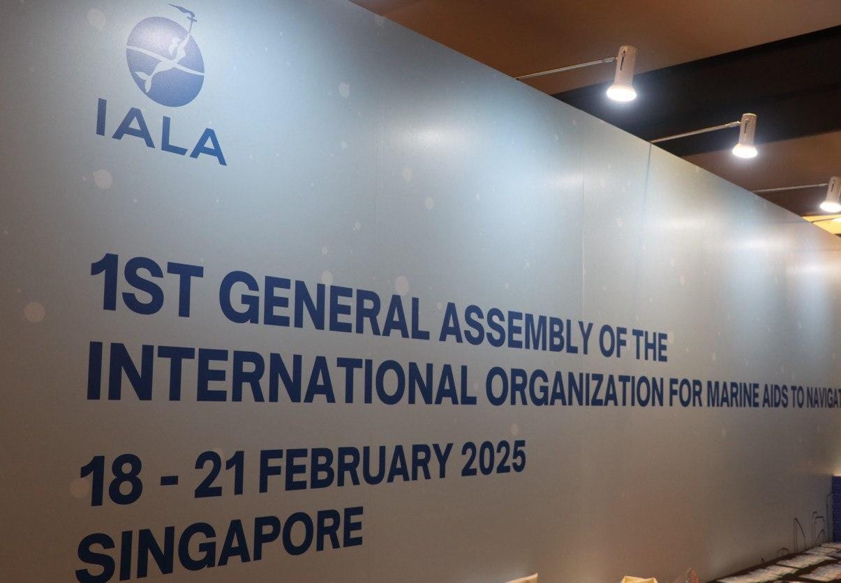 IALA 4