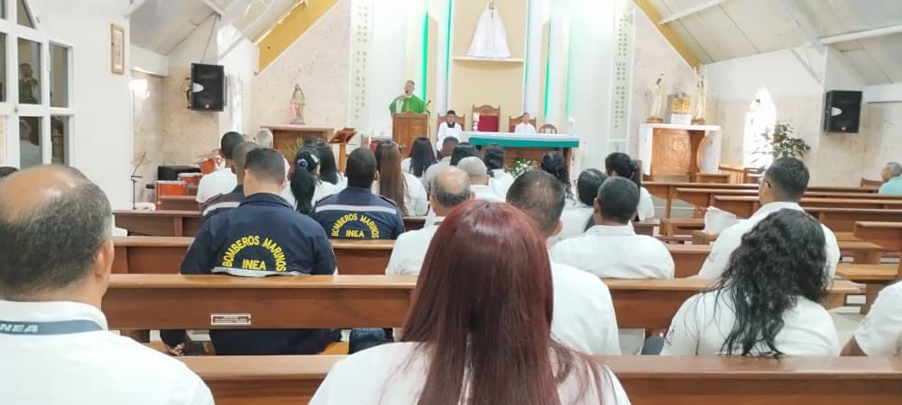 Mass 12